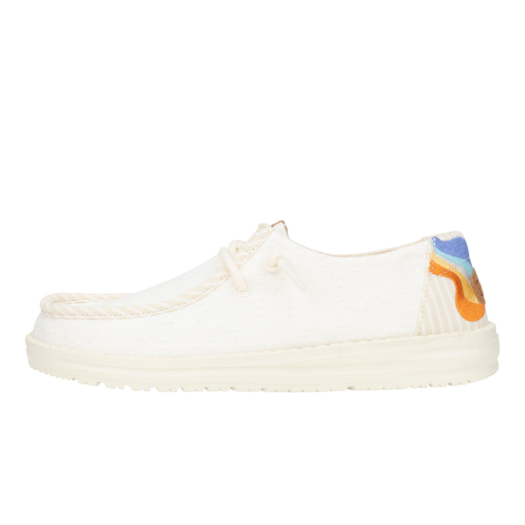 Wendy Lee ÿ Off White